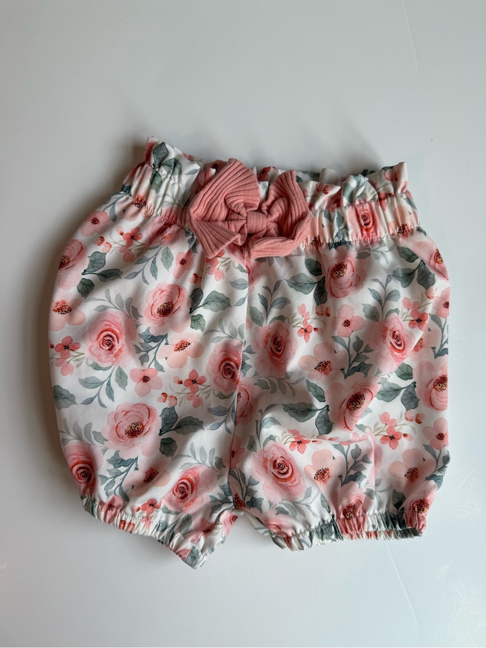 🌹Pink Floral Silky Short with Bow, gathered leg and waist